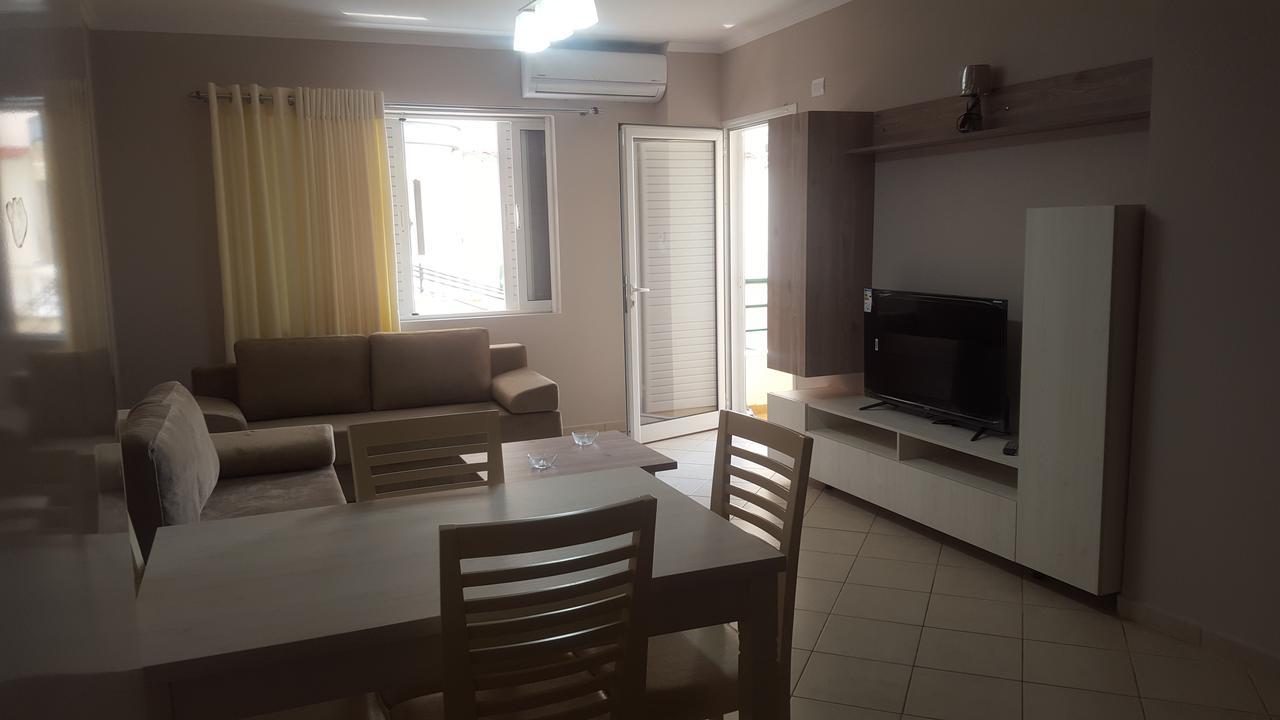 B & D Apartment Саранда Экстерьер фото